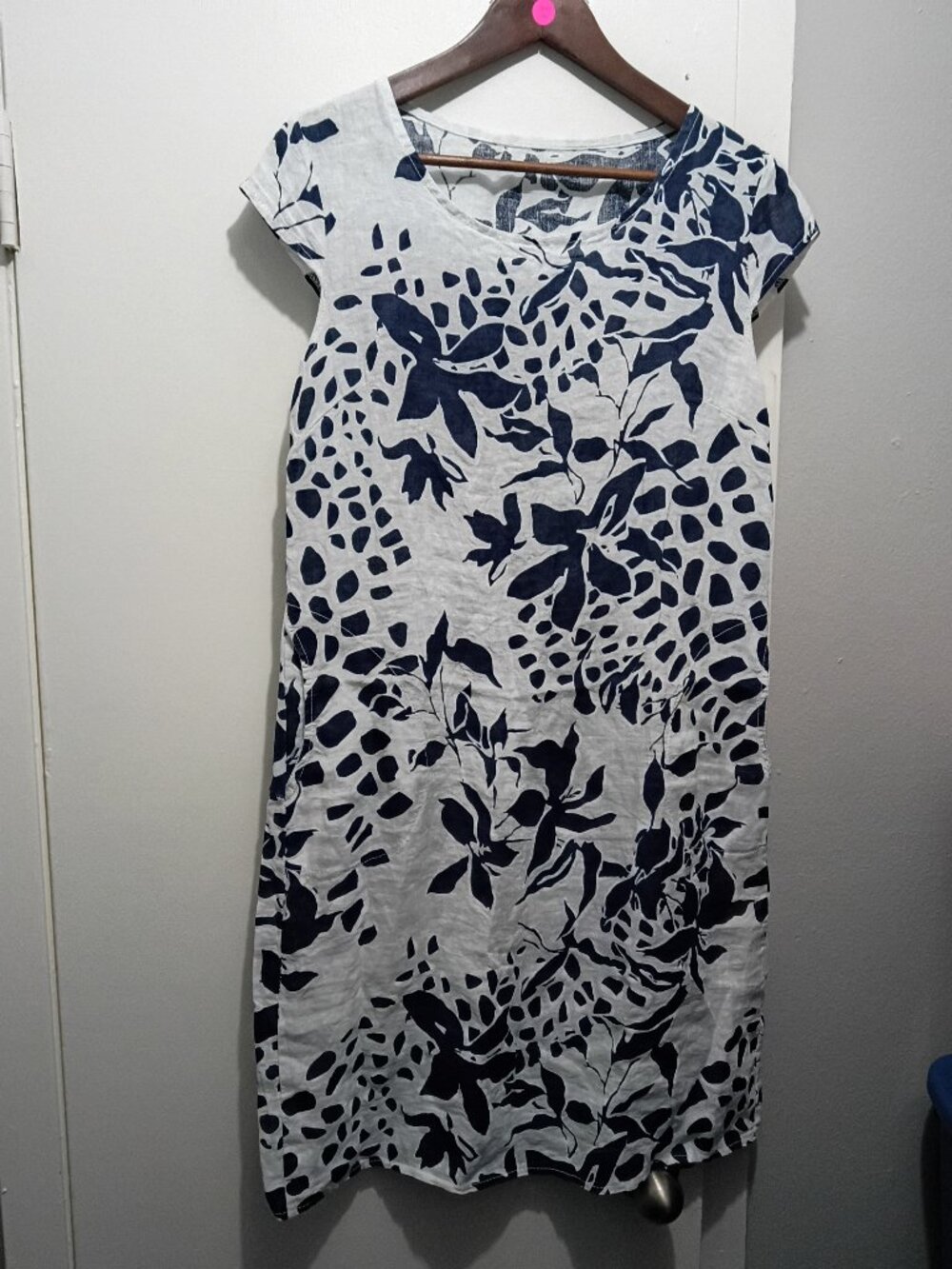 UNBRANDED 100% linen made in italy cap sleeve dress (L)